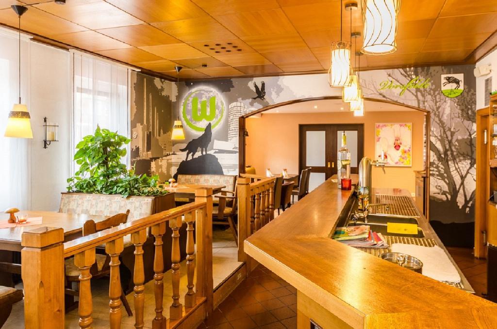 Hotel Restaurant Conni Wolfsburg Buitenkant foto